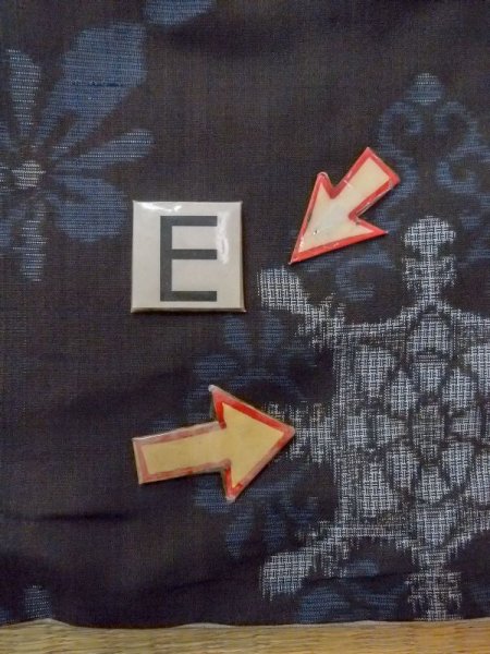 Photo18: N0717O Antique Japanese women  Pale Black TSUMUGI pongee / Silk. Flower,   (Grade B) (18)