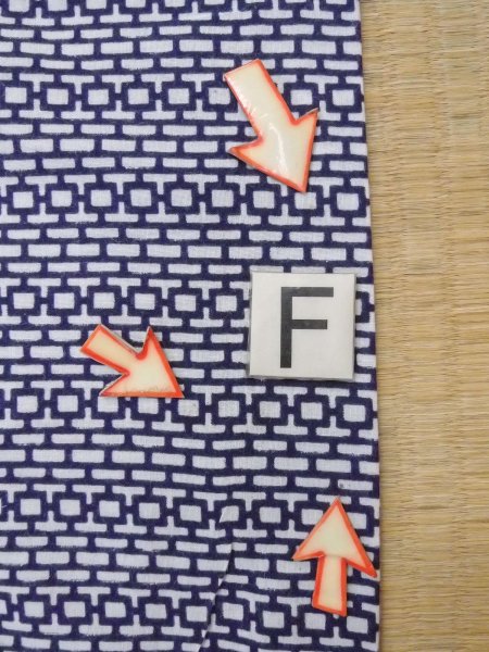 Photo19: N0731B Vintage Japanese kimono   Indigo Blue Men's Yukata for Men / Cotton. Quadrangle,   (Grade C) (19)