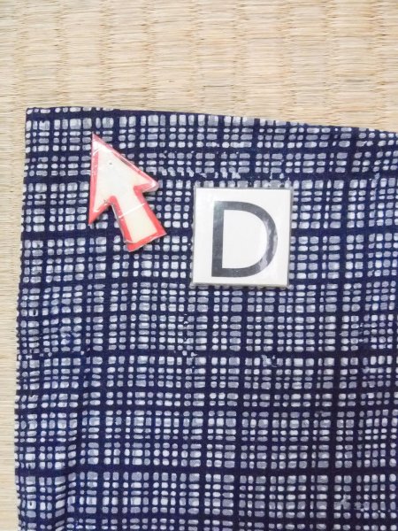 Photo17: N0731D Vintage Japanese kimono   Gray Men's Yukata for Men / Cotton. Plaid Checks   (Grade C) (17)