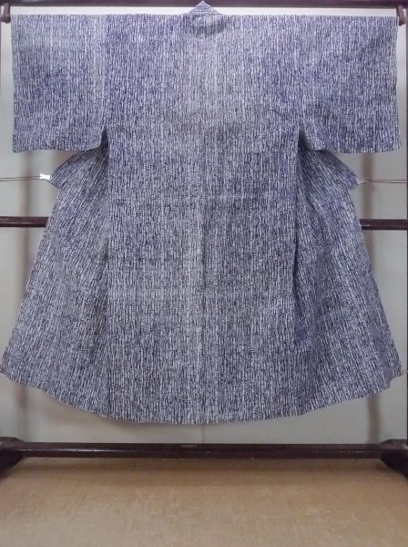 Photo1: N0731E Vintage Japanese kimono   Indigo Blue Men's Yukata for Men / Cotton. Broken ice pattern,   (Grade D) (1)