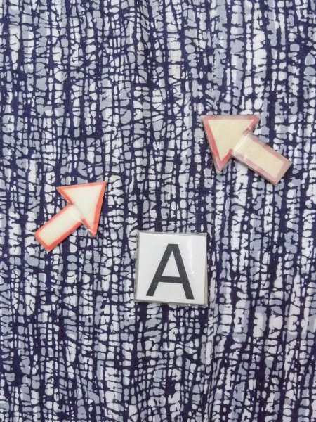 Photo12: N0731E Vintage Japanese kimono   Indigo Blue Men's Yukata for Men / Cotton. Broken ice pattern,   (Grade D) (12)