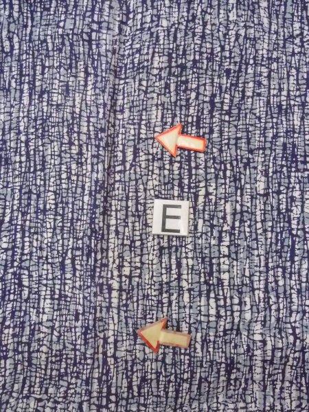 Photo16: N0731E Vintage Japanese kimono   Indigo Blue Men's Yukata for Men / Cotton. Broken ice pattern,   (Grade D) (16)