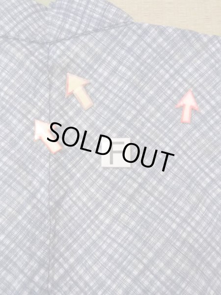 Photo19: N0731G Vintage Japanese kimono   Gray Men's Yukata for Men / Cotton. Plaid Checks,   (Grade D) (19)
