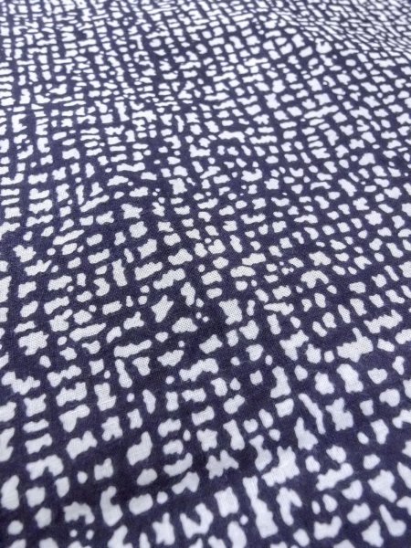 Photo10: N0731I Vintage Japanese kimono   Indigo Blue Men's Yukata for Men / Cotton. Abstract pattern   (Grade D) (10)