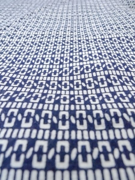 Photo10: N0731K Vintage Japanese kimono  Dark Indigo Blue Men's Yukata for Men / Cotton. Quadrangle,   (Grade C) (10)