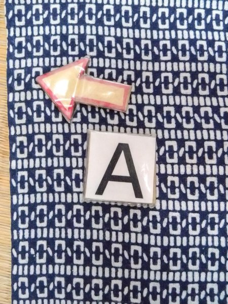 Photo14: N0731K Vintage Japanese kimono  Dark Indigo Blue Men's Yukata for Men / Cotton. Quadrangle,   (Grade C) (14)