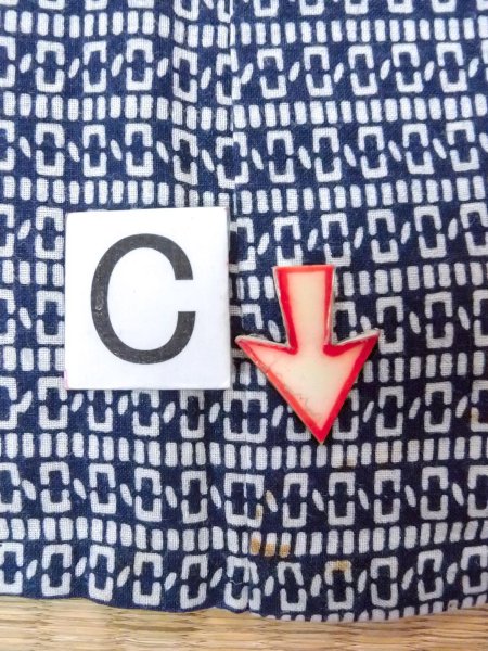 Photo16: N0731K Vintage Japanese kimono  Dark Indigo Blue Men's Yukata for Men / Cotton. Quadrangle,   (Grade C) (16)