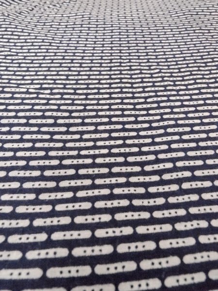 Photo9: N0731M Vintage Japanese kimono  Dark Indigo Blue Men's Yukata for Men / Cotton. Abstract pattern   (Grade D) (9)