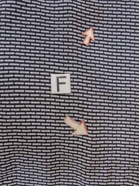 Photo20: N0731M Vintage Japanese kimono  Dark Indigo Blue Men's Yukata for Men / Cotton. Abstract pattern   (Grade D) (20)