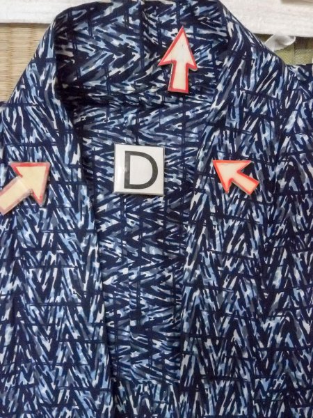 Photo17: N0731N Vintage Japanese kimono  Dark Indigo Blue Men's Yukata for Men / Cotton. Abstract pattern   (Grade C) (17)