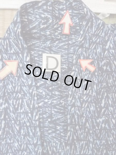 Photo17: N0731N Vintage Japanese kimono  Dark Indigo Blue Men's Yukata for Men / Cotton. Abstract pattern   (Grade C) (17)