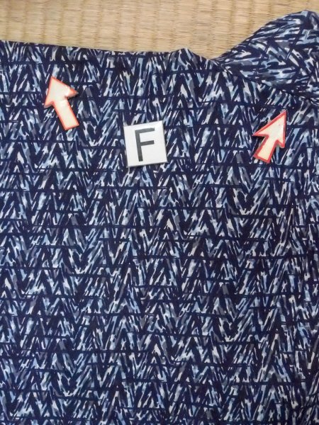 Photo19: N0731N Vintage Japanese kimono  Dark Indigo Blue Men's Yukata for Men / Cotton. Abstract pattern   (Grade C) (19)