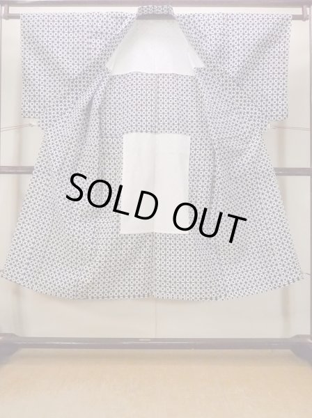 Photo2: N0731Y Vintage Japanese kimono   Indigo Blue Men's Yukata for Men / Cotton. Geometrical pattern   (Grade D) (2)