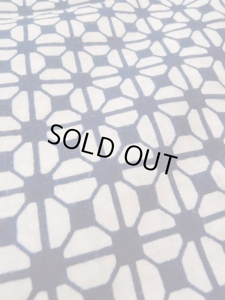 Photo10: N0731Y Vintage Japanese kimono   Indigo Blue Men's Yukata for Men / Cotton. Geometrical pattern   (Grade D) (10)