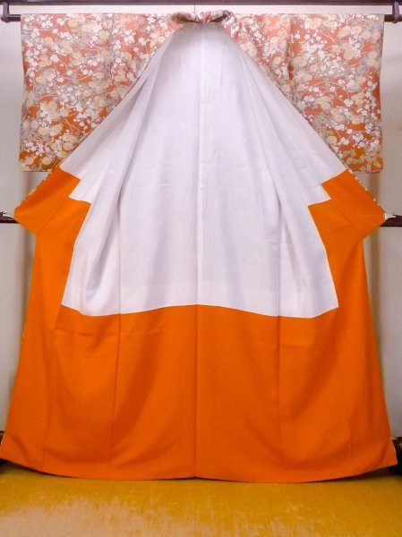 Photo2: N0814Q Used Japanese women  Pale Vermilion KOMON dyed / Silk. Chrysanthemum,   (Grade B) (2)