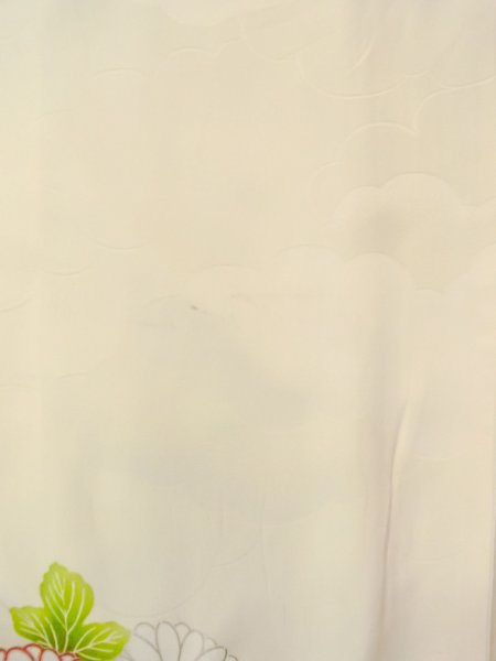 Photo5: N0814T Vintage Japanese women   Off White FURISODE long-sleeved / Silk. Chrysanthemum,   (Grade D) (5)