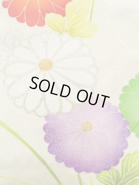 Photo14: N0814T Vintage Japanese women   Off White FURISODE long-sleeved / Silk. Chrysanthemum,   (Grade D) (14)