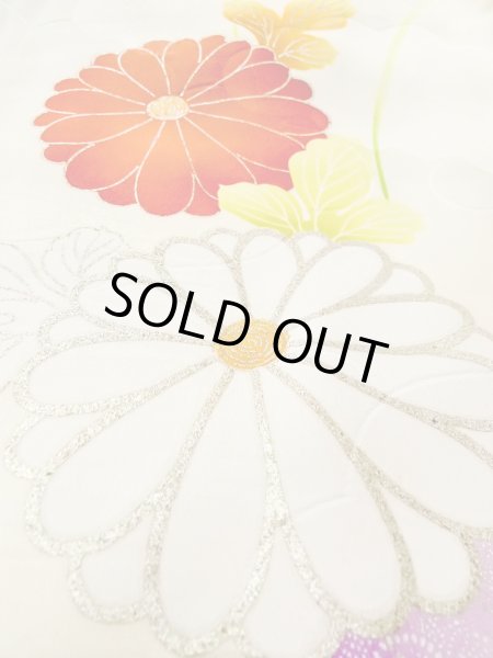 Photo22: N0814T Vintage Japanese women   Off White FURISODE long-sleeved / Silk. Chrysanthemum,   (Grade D) (22)