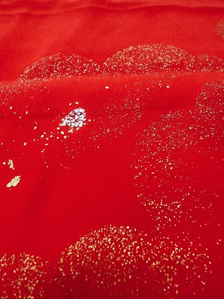 Photo10: N0814V Antique Japanese women   Red Kids / Silk. Flower, Juban  (Grade C) (10)