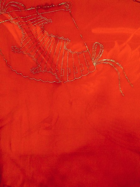 Photo4: N0814W Antique Japanese women   Red Kids / Silk. Flower, Juban, More damages  (Grade D) (4)