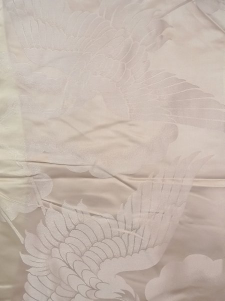 Photo4: N0827A Vintage Japanese women   White KAKESHITA under Uchikake / Silk.    (Grade C) (4)