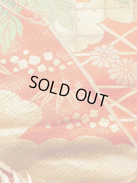 Photo17: N0827E Used Japanese women   Vermilion UCHIKAKE Wedding / Silk. Peony,   (Grade B) (17)