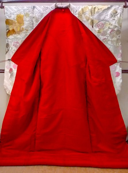 Photo3: N0827I Vintage Japanese women  Shiny Off White UCHIKAKE Wedding / Silk. UME plum bloom,   (Grade C) (3)