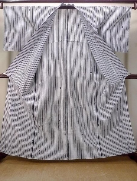 Photo2: N0906K Vintage Japanese women   White YUKATA summer(made in Japan) / Cotton. MOMIJI maple leaf,   (Grade D) (2)