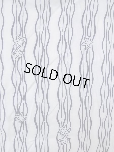 Photo3: N0906M Vintage Japanese women   White YUKATA summer(made in Japan) / Cotton. MOMIJI maple leaf,   (Grade B) (3)