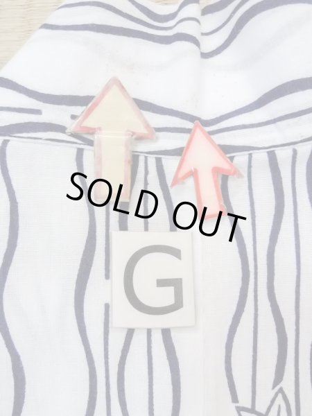 Photo20: N0906M Vintage Japanese women   White YUKATA summer(made in Japan) / Cotton. MOMIJI maple leaf,   (Grade B) (20)