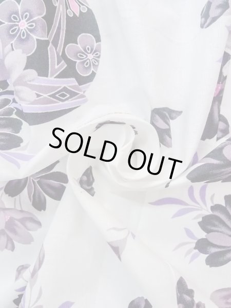 Photo11: N0906N Vintage Japanese women   White YUKATA summer(made in Other than Japan) / Cotton. Flower Japanese traditional ball pattern  (Grade B) (11)
