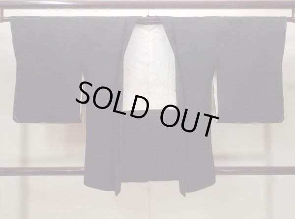 Photo1: Mint N0906Q Vintage Japanese women   Black HAORI short jacket / Silk.    (Grade A) (1)