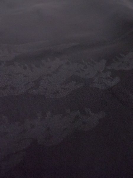 Photo10: N0906Z Vintage Japanese women   Black HAORI short jacket / Silk.    (Grade B) (10)