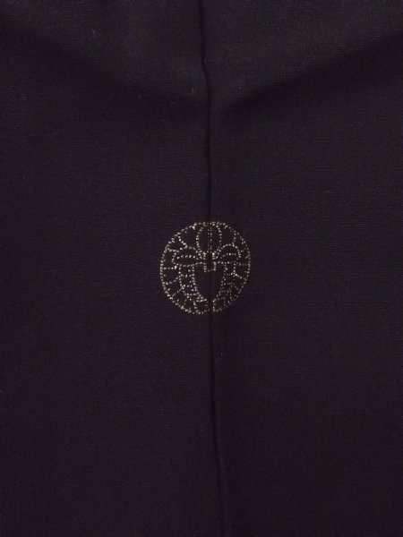 Photo3: N0920G Vintage Japanese women   Black HAORI short jacket / Silk. Stream   (Grade C) (3)