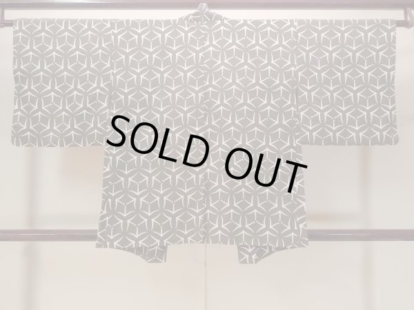 Photo2: N0920S Vintage Japanese women  Dark Olive HAORI short jacket / Silk. Crossed circles Folded paper crane pattern  (Grade C) (2)