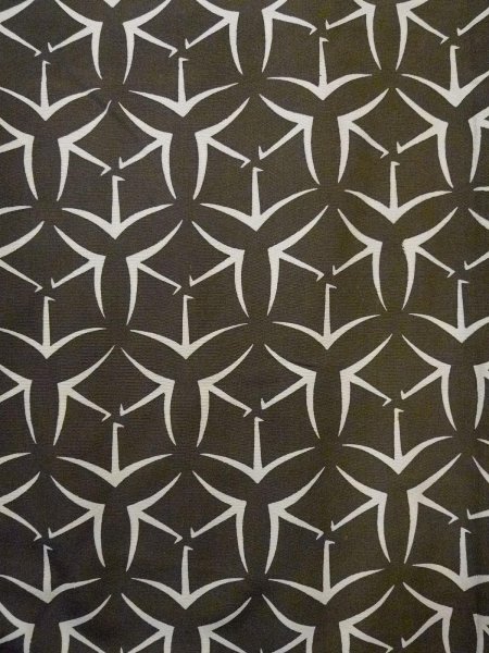 Photo4: N0920S Vintage Japanese women  Dark Olive HAORI short jacket / Silk. Crossed circles Folded paper crane pattern  (Grade C) (4)