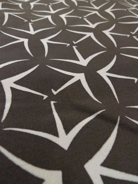 Photo10: N0920S Vintage Japanese women  Dark Olive HAORI short jacket / Silk. Crossed circles Folded paper crane pattern  (Grade C) (10)