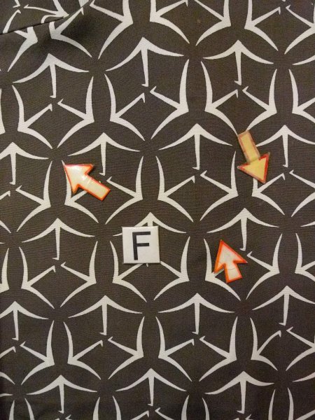 Photo19: N0920S Vintage Japanese women  Dark Olive HAORI short jacket / Silk. Crossed circles Folded paper crane pattern  (Grade C) (19)