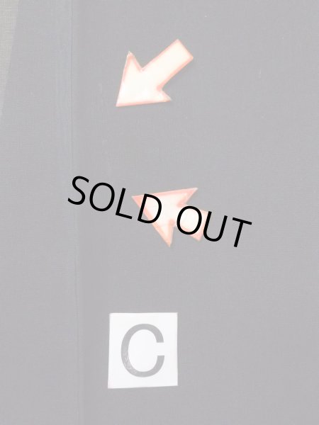 Photo17: N0921A Vintage Japanese women   Black HAORI short jacket / Silk. Flower,   (Grade B) (17)