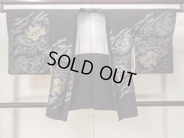 Photo1: Mint N0930B Vintage Japanese kimono   Black HAORI short jacket for women / Silk. Flower,   (Grade A) (1)