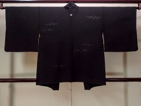 Photo2: N0930D Vintage Japanese kimono   Black HAORI short jacket for women / Silk. UME plum bloom   (Grade B) (2)