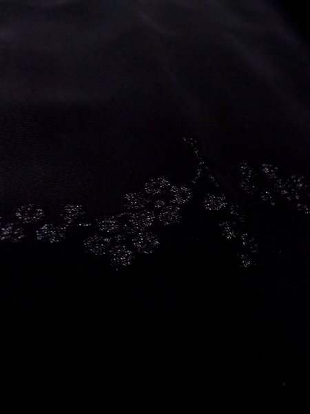 Photo10: N0930D Vintage Japanese kimono   Black HAORI short jacket for women / Silk. UME plum bloom   (Grade B) (10)