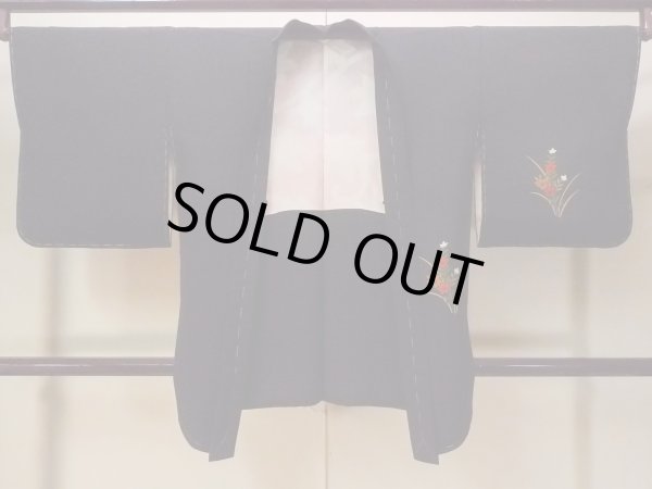 Photo1: N0930L Vintage Japanese kimono   Black HAORI short jacket for women / Silk. Chrysanthemum,   (Grade C) (1)