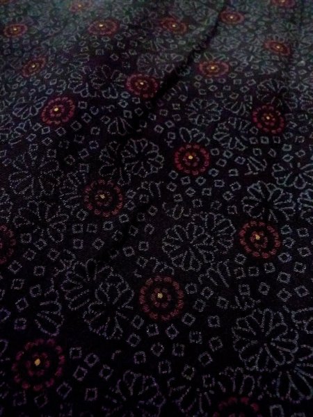 Photo8: Mint N0930O Vintage Japanese kimono   Black HAORI short jacket for women / Silk. Flower,   (Grade A) (8)