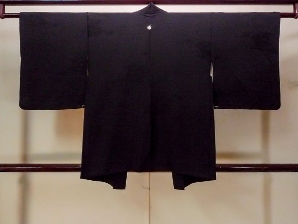 Photo2: N0930Y Vintage Japanese kimono   Black HAORI short jacket for women / Silk.    (Grade A) (2)