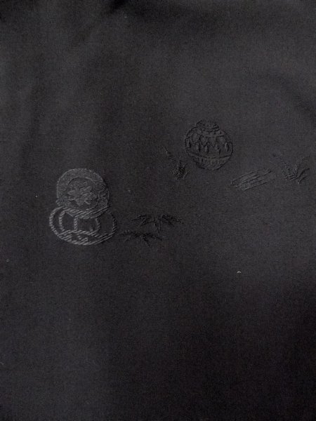 Photo4: N0930Z Vintage Japanese kimono   Black HAORI short jacket for women / Silk.    (Grade B) (4)