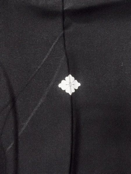 Photo3: N0931B Vintage Japanese kimono   Black HAORI short jacket for women / Silk.    (Grade A) (3)