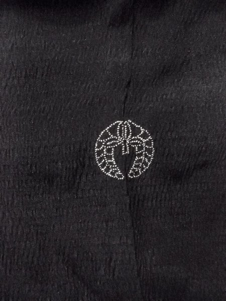 Photo3: N0931C Antique Japanese kimono   Black HAORI short jacket for women / Silk.    (Grade D) (3)
