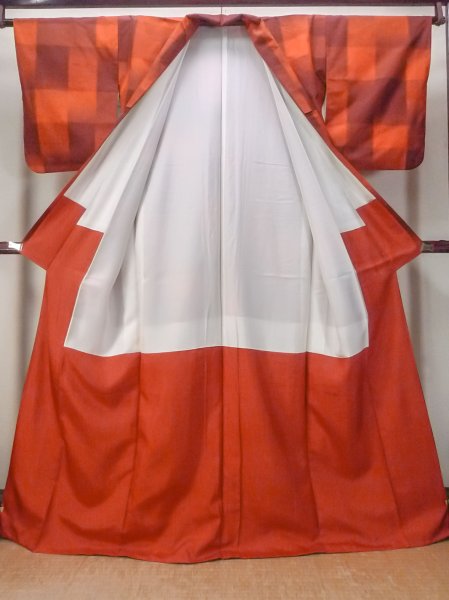 Photo2: N1007B Vintage Japanese kimono   Orange TSUMUGI pongee for women / Silk. Plaid Checks   (Grade B) (2)