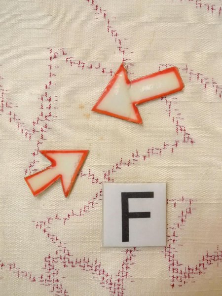 Photo19: N1007G Vintage Japanese kimono   Ivory TSUMUGI pongee for women / Silk. MOMIJI maple leaf,   (Grade B) (19)